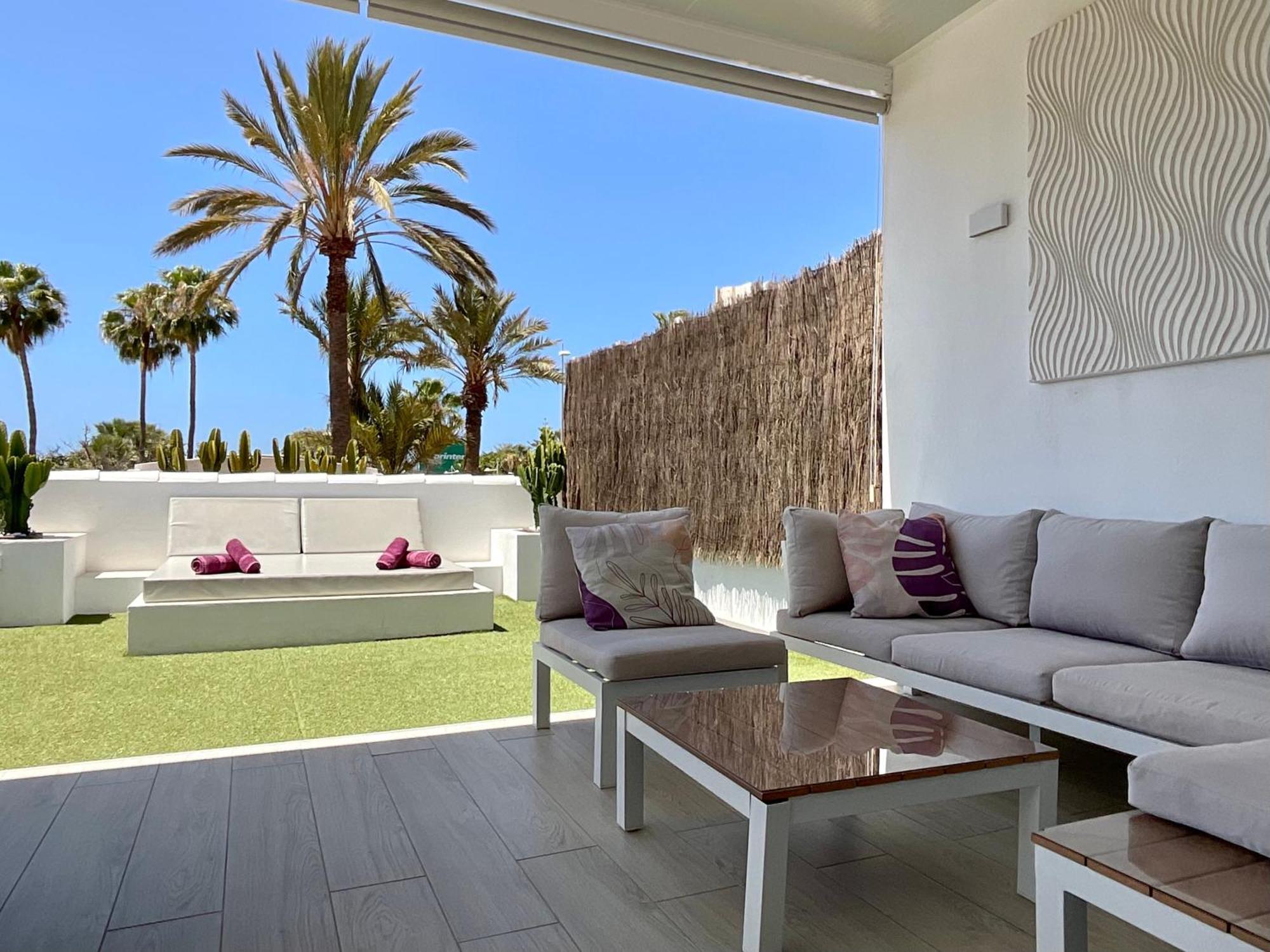 Las Americas Luxury Low-Cost Apartment With Terrace & Views Playa de las Américas Exterior foto
