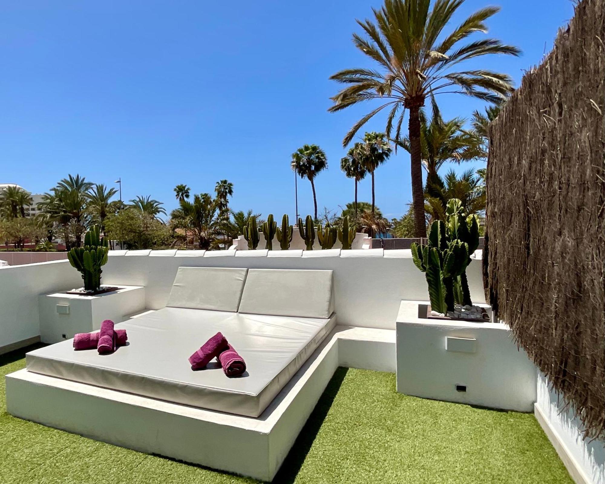 Las Americas Luxury Low-Cost Apartment With Terrace & Views Playa de las Américas Exterior foto